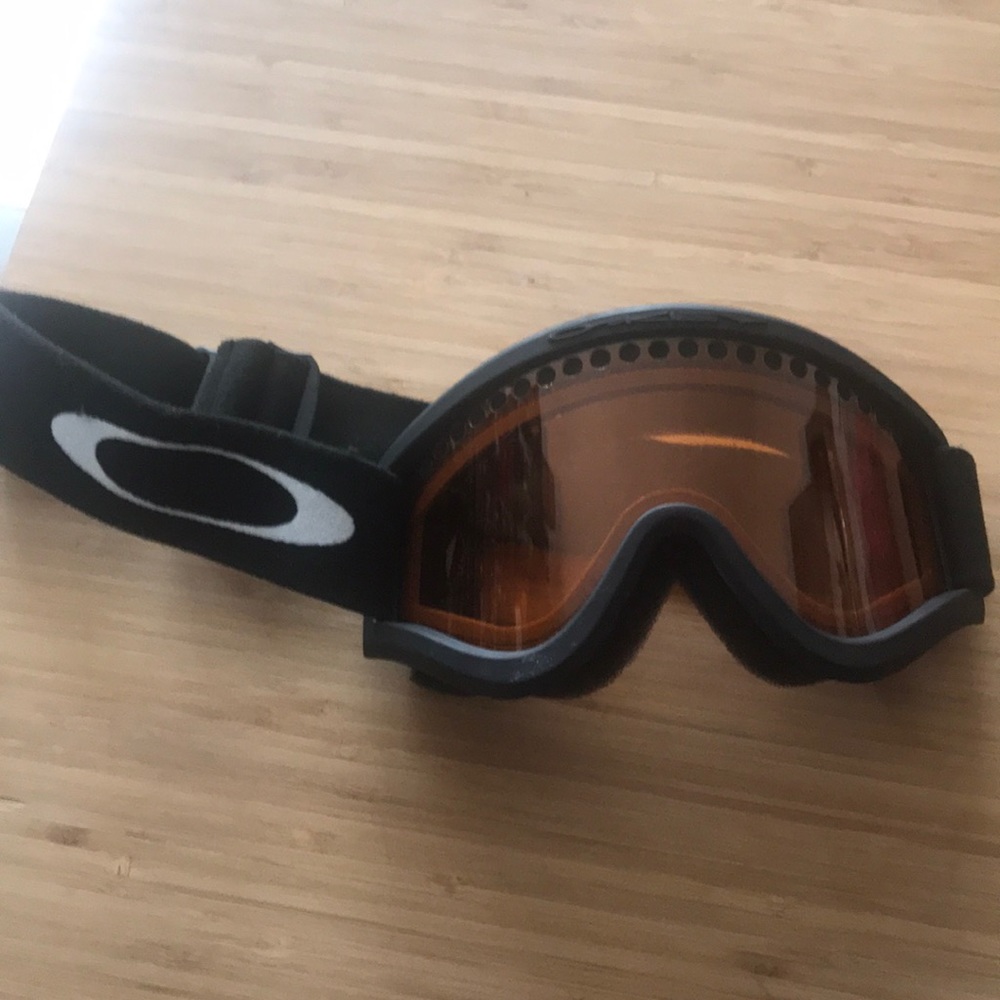 Oakley Ski Googles w/ glare protection